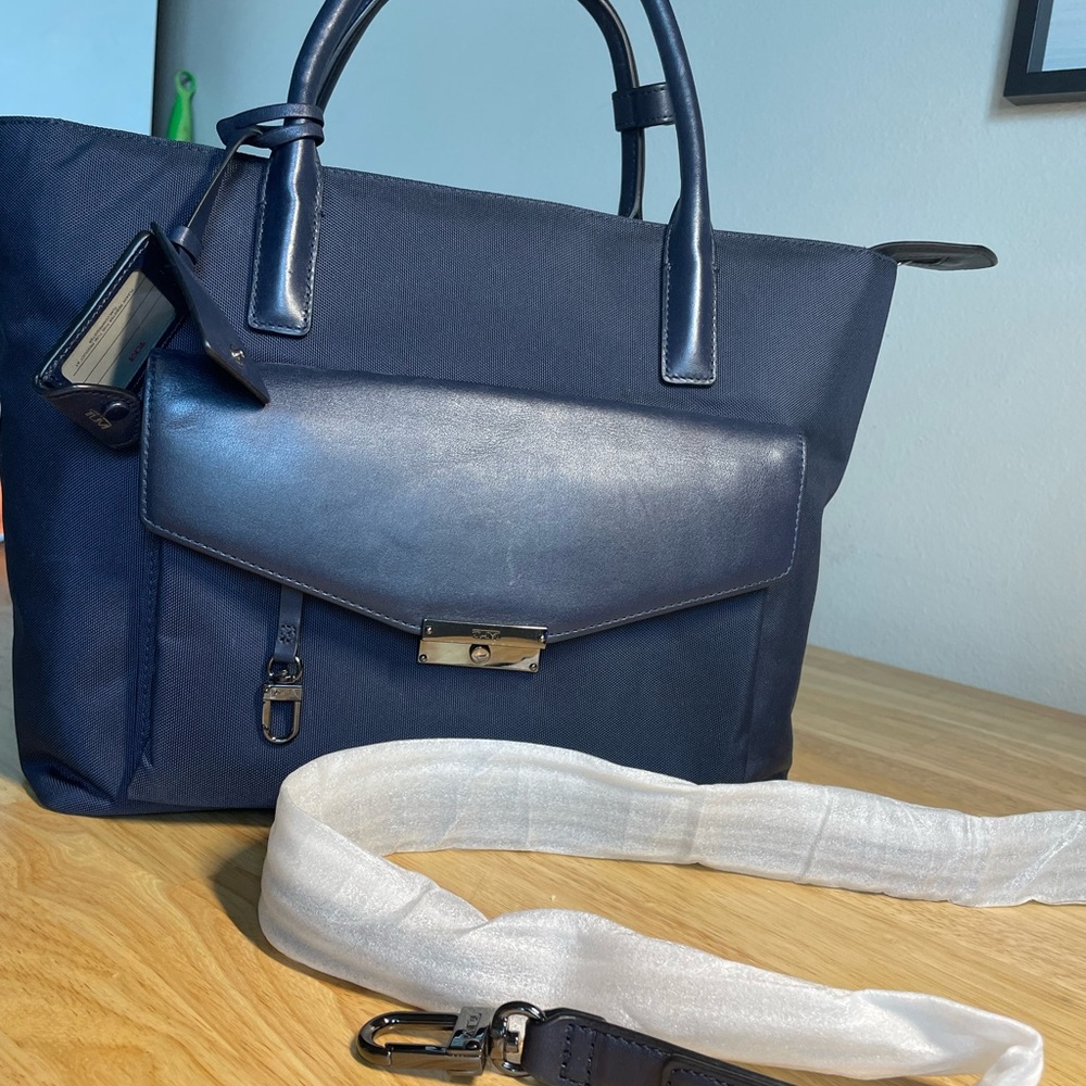 Tumi Navy Tote Larkin.